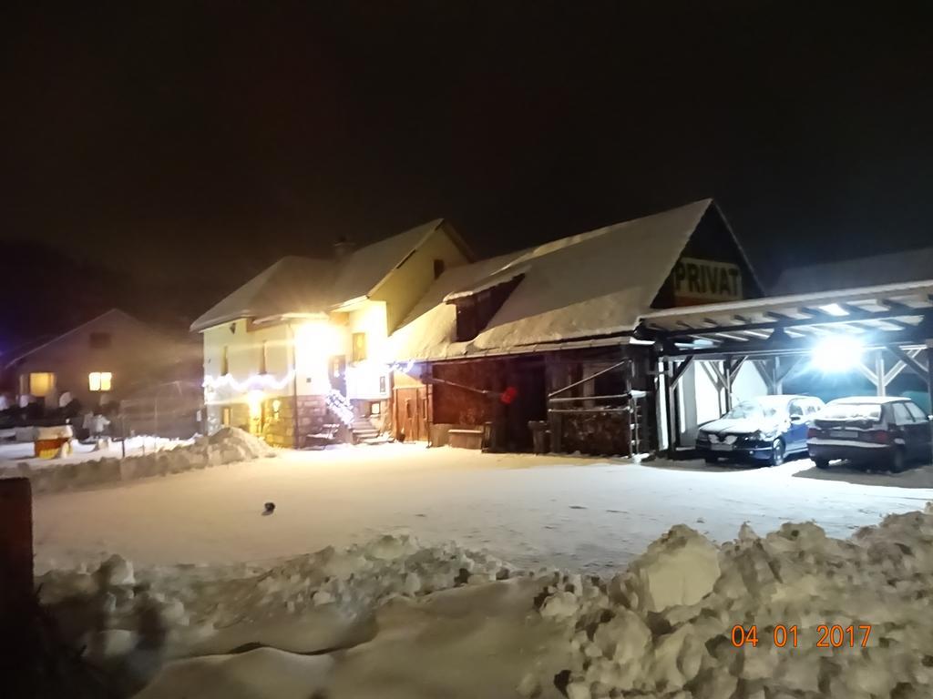 Apartman U Benkov Lucky Exterior photo